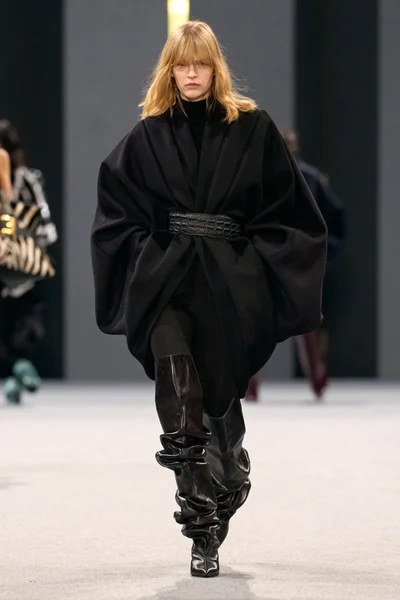 Look 45
